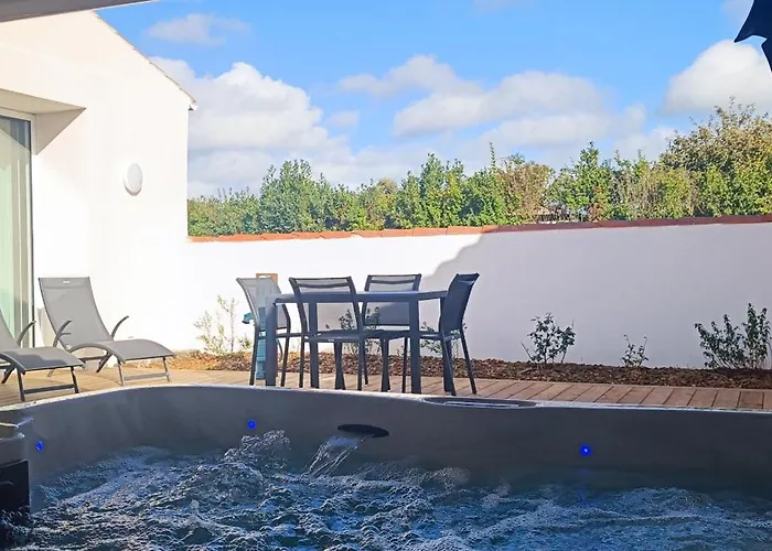 Cygne I Jolie Maison Marais D'olonne I Jacuzzi 펜션 *